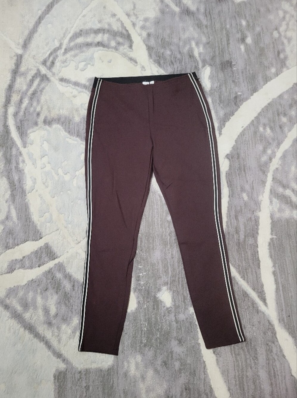 GAP Women's Pants with White & Black Side Stripes Size M